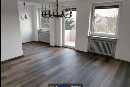 Sehr schöne 2,5 Zimmer Wohnung zum verkauf teilsaniert - Neuburg an der Donau