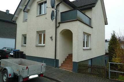 Sehr schönes Ein - Zweifamilienhaus in Siegen Weidenau