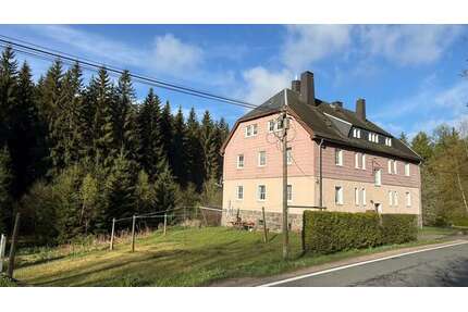 Haus zum Kaufen in Schönheide 140.000,00 € 375 m²