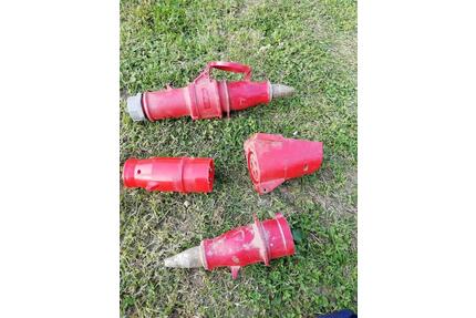 Adapter für starkstrom. - 10,00&nbsp;EUR Kaltmiete, in Alfdorf (PLZ: 73553)