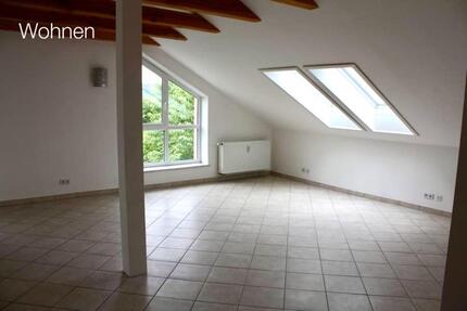 Dachgeschosswohnung - 630,00&nbsp;EUR Kaltmiete, ca.&nbsp; 66,00&nbsp;m&sup2; in Saal an der Donau (PLZ: 93342)