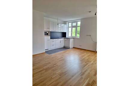 Wohnung zum Mieten in Frankfurt am Main 570,00 € 37 m²