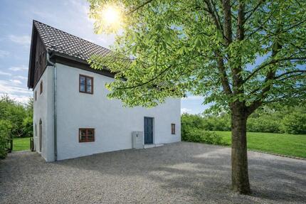 Ein Ort, den es nur einmal gibt: historische Wassermühle als privates Refugium in unberührter Natur! - Berg