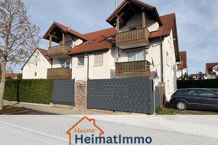 Wohnen unterm Dach: Stilvolle 3‑Zimmer‑Wohnung mit Kamin - Gundelfingen an der Donau