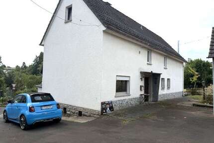 Haus zum Kaufen in Sörth 168.880,00 € 200 m²
