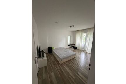 Provisionsfrei* Einziehen & Wohlfühlen: Helle 2-Zimmer-Wohnung in Hannover Ricklingen