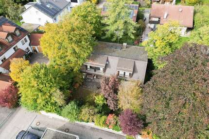Haus zum Kaufen in Vaterstetten 1.490.000,00 € 240 m²