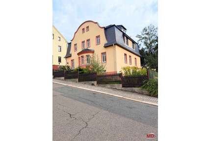 Haus zum Kaufen in Oelsnitz 298.000,00 € 216 m²