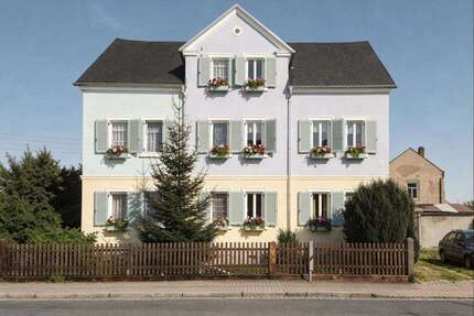 Haus zum Kaufen in Pulsnitz 160.000,00 € 380 m²