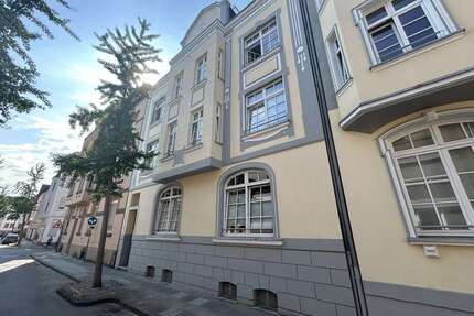 Wohnung zum Kaufen in Siegburg-Zentrum 369.000,00 € 115 m²