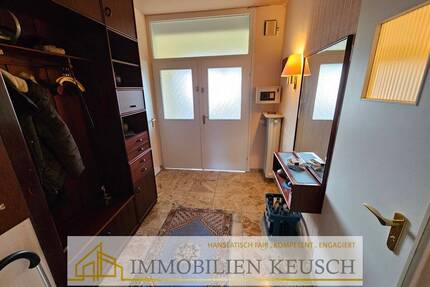 Preis reduziert !!! Viel Platz im EFH +2 Whg., ruhige Sackgasse und begehrte Lage mit schönem Garten - Bremen Mahndorf