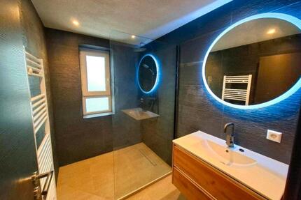 Modernisiertes 3-Familienhaus-Haus PROVISIONSFREI zu verkaufen - Bitz