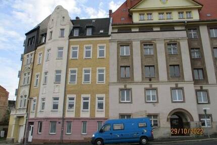 Schöne 2 - Zi.- Wohnung mit Balkon im Grünen und Fernblick über Plauen