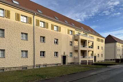 Haus zum Kaufen in Taucha 795.000,00 € 321 m²