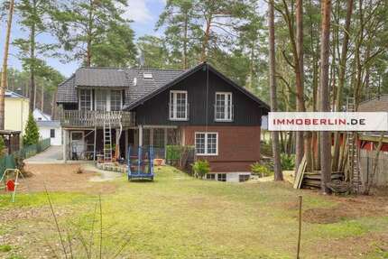 Haus zum Kaufen in Beelitz 680.000,00 € 233 m²