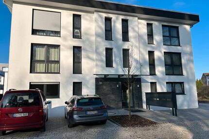 Moderne 3 Zimmer-Wohnung mit Terrasse - Geringe Nebenkosten - Bielefeld Sennestadt