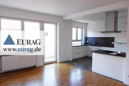 N-Gärten bei Wöhrd: Prov frei - Super schöne 2-Zi-Whg. (4.OG re), EBK, Balkon - Nürnberg Gärten b Wöhrd