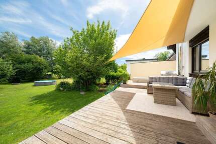 Haus zum Kaufen in Bergkirchen 1.249.000,00 € 315 m²