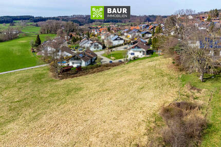 Außergewöhnliches Baugrundstück in idyllischer Ortsrandlage von Wolfegg