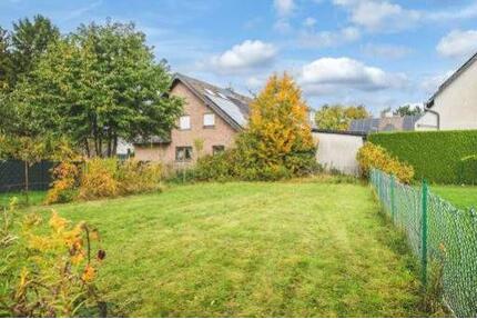 2-Zimmer-Wohnung im Anbau mit großem ca. 200 m² Privatgarten - Aachen Eilendorf