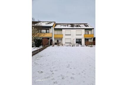 Reihenhaus am Rand von Lüchow - 155.000,00&nbsp;EUR Kaufpreis, ca.&nbsp; 155,00&nbsp;m&sup2; in Neuenkirchen (PLZ: 29643)
