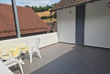 2-Zi.-Wohnung mit Terrasse & Garage, ruhige Waldrandnähe in Bann - Queidersbach