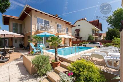 Moderne Ferienwohnung mit Pool in Siófok, strandnah & klima - Schweinfurt Bellevue