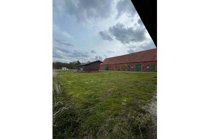 Freifläche zu mieten ! - 2,00&nbsp;EUR Kaltmiete, ca.&nbsp; 0,00&nbsp;m&sup2; in Loxstedt (PLZ: 27612)