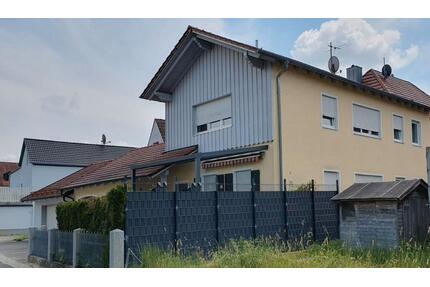 Eichendorf - DHH in ruhiger Lage