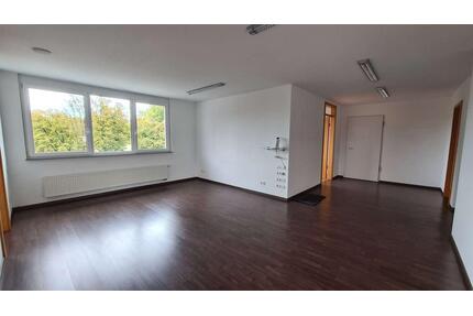 Zentrale Büro- oder Praxisflächen sofort verfügbar - Altdorf