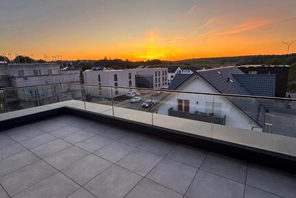 Penthouse-Wohnung Erstbezug Aufzug Sauna Klima - Roßdorf
