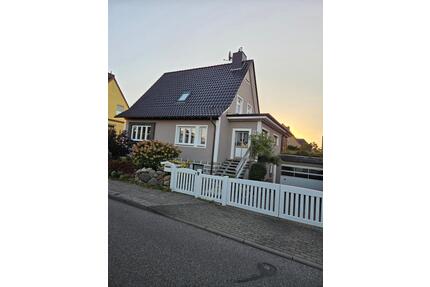 Einfamilienhaus zur Miete - 1.600,00&nbsp;EUR Kaltmiete, ca.&nbsp; 150,00&nbsp;m&sup2; in Kühlungsborn (PLZ: 18225)