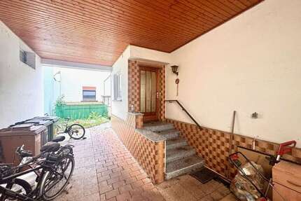 Haus zum Kaufen in Lampertheim 349.000,00 € 172 m²