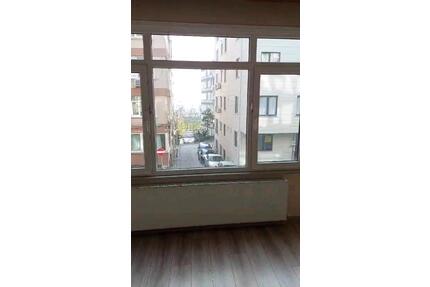 Großzügig 3,5 Zimmer Wohnung in Istanbul Bakırköy. - Lenningen