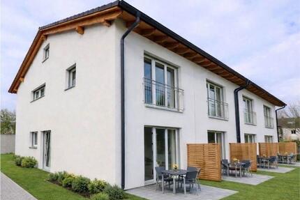 Neubau - Familientraum Reiheneckhaus mit viel Platz & Garten - München Allach-Untermenzing