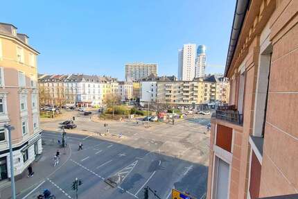 Wohnung zum Mieten in Frankfurt 1.792,00 € 112 m²