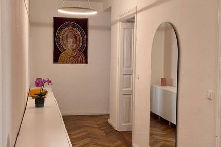 City Life - Altbau 3-Zimmer-Wohnung im Rückgebäude mitten in Haidhausen - München Au-Haidhausen