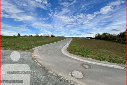 Grundstück zu verkaufen in Thurmansbang 113.907,00 € 883 m²