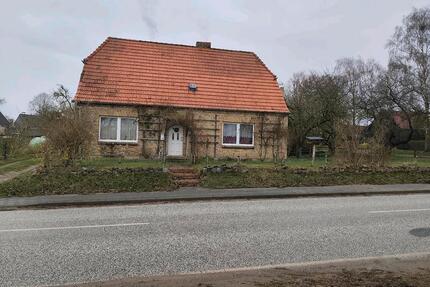 Einfamilienhaus mit großem Grundstück - Tarnow