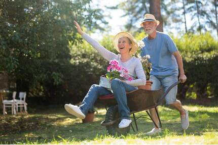 Sanierte 75 qm - 2-Zimmer-ETW mit sep. Eingang und kleinem Garten im 6-Familienhaus am Schölerberg - Osnabrück / Schölerberg