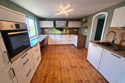 Charmantes Reiheneckhaus - 339.000,00&nbsp;EUR Kaufpreis, ca.&nbsp; 177,00&nbsp;m&sup2; in Coburg (PLZ: 96450)