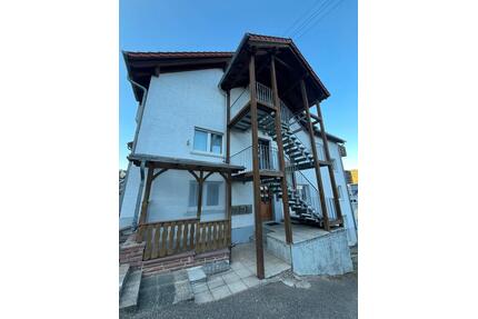 3,5-Zimmer-Wohnung mit großem Balkon, Kamin & Klimaanlage - Wilhelmsfeld