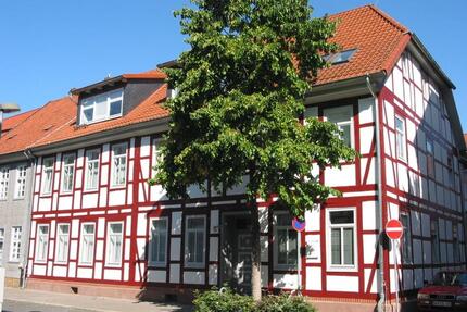 Frisch renovierte 1-Zimmer-Wohnung mit Balkon in zentraler Lage - Northeim