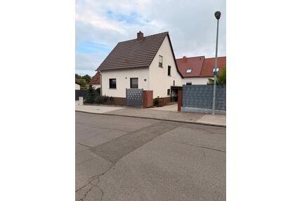 Einfamilienhaus in Stadtrandlage - Zweibrücken