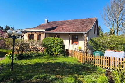 Charmantes Eigenheim mit großem Garten perfekt für junge Familien - Blankenfelde-Mahlow Groß Kienitz