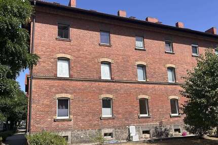 Wohnung zum Kaufen in Weiden in der Oberpfalz 95.000,00 € 52.38 m²