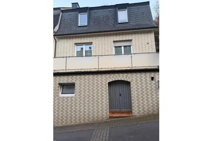 Haus zu vermieten - 1.100,00&nbsp;EUR Kaltmiete, ca.&nbsp; 106,00&nbsp;m&sup2; in Cochem (PLZ: 56812)