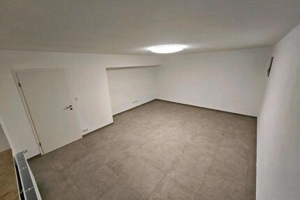 1 Zimmer Wohnung - 400,00&nbsp;EUR Kaltmiete, ca.&nbsp; 45,00&nbsp;m&sup2; in Wipperfürth (PLZ: 51688)