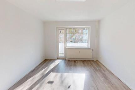 Renovierte 2-Zimmer-Wohnung mit BALKON - Uetersen