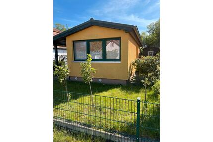 Kleines Haus am Krossinsee mit Bootssteg - Berlin Treptow-Köpenick